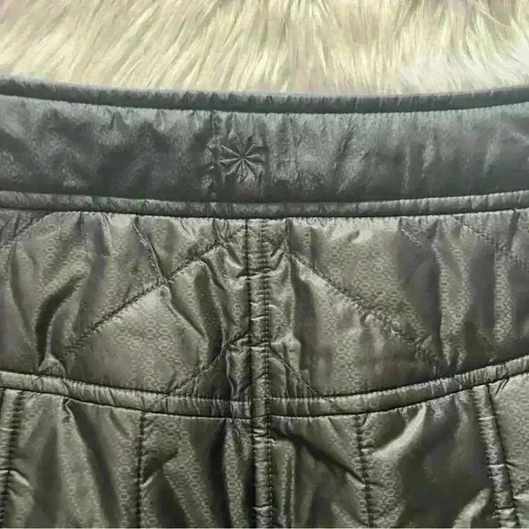 Athleta Toasty Buns Quilted Puffer Miniskirt Black Size 2 - Picture 9 of 12